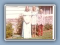 Carolyn in the middle with her sister Renee and brother Dan